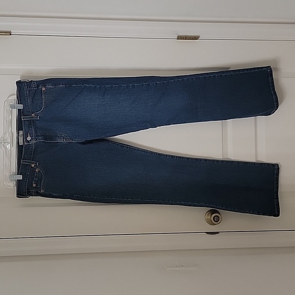 Levi's Size 14L. Boot Cut 515 Blue Jeans, Mid-Rise, Medium Wash, EUC - Picture 11 of 13